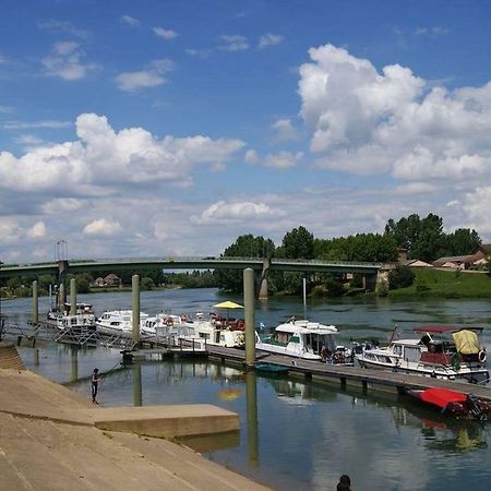 Tournus Belle Maison Vue Sur Saone Bagian luar foto